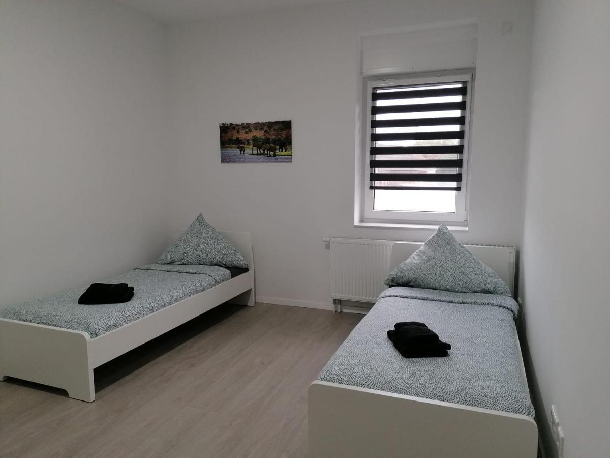Estrella24 Living Rooms Tokio Herne Exterior foto