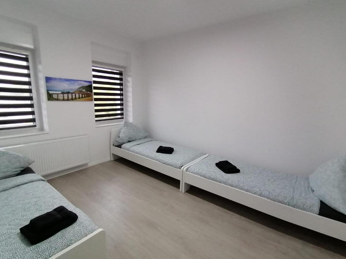 Estrella24 Living Rooms Tokio Herne Exterior foto